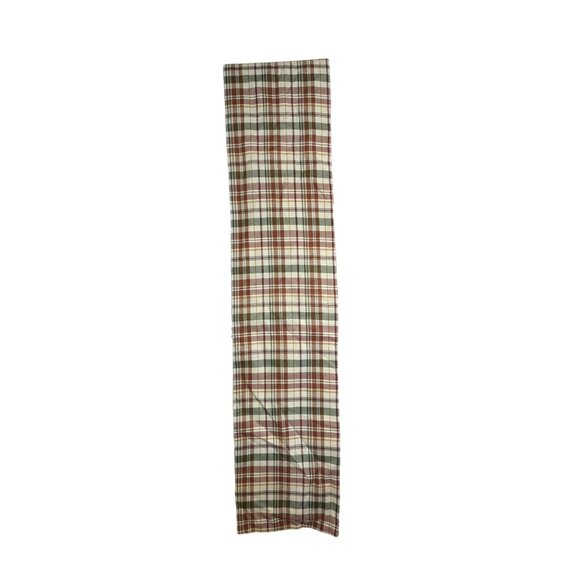 Bee & Willow Table Runner 35cm x 304cm Reversible Cotton/Polyester Plaid & Leaf - Picture 1 of 6